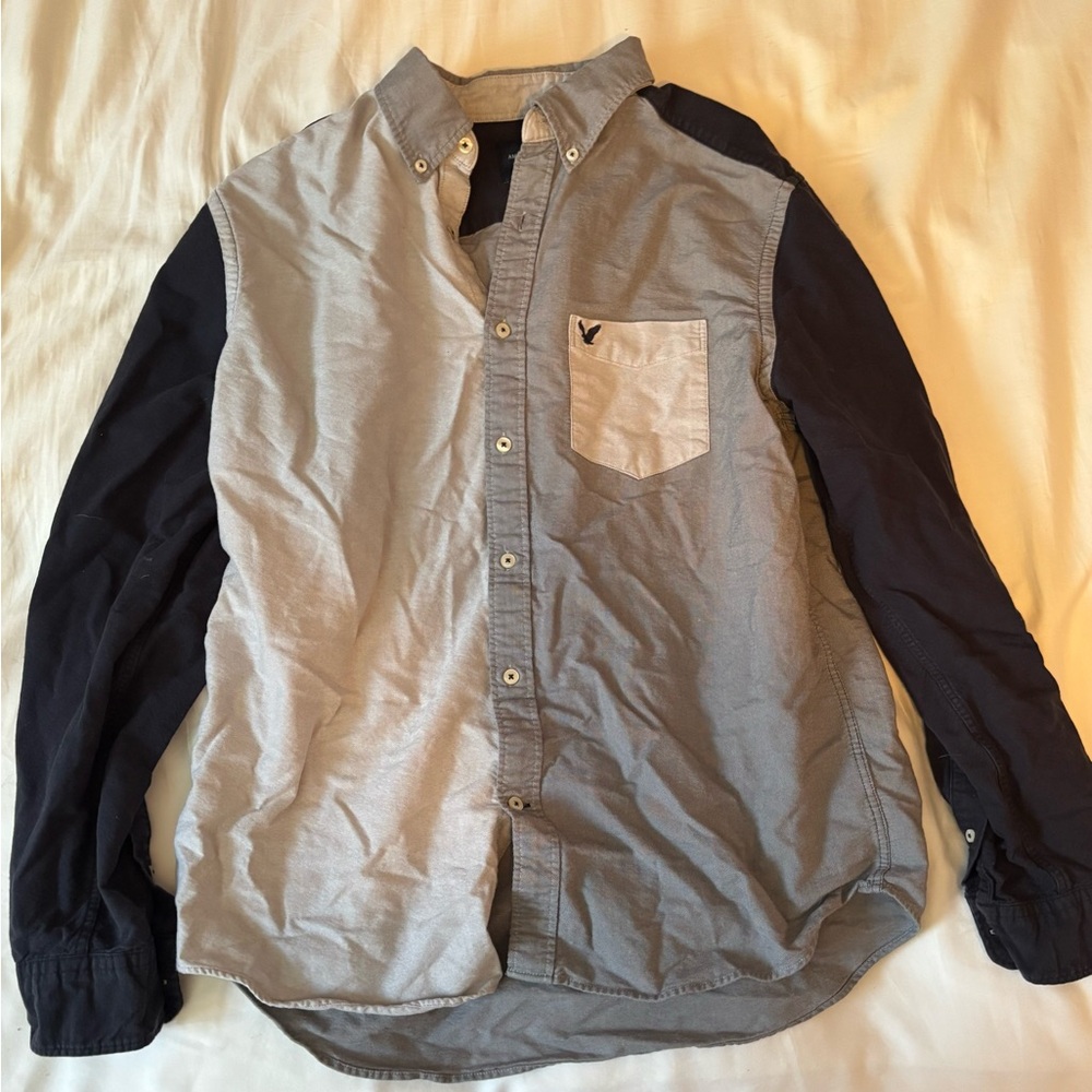 American Eagle Button Down Long Sleeve
